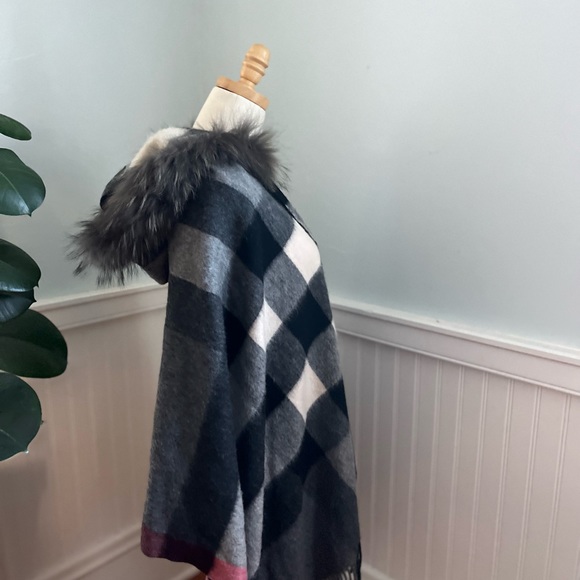 Charm Furs New York Wrap Cape One size - Picture 5 of 7